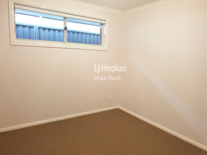 38 Richmond Road, Oran Park NSW 2570