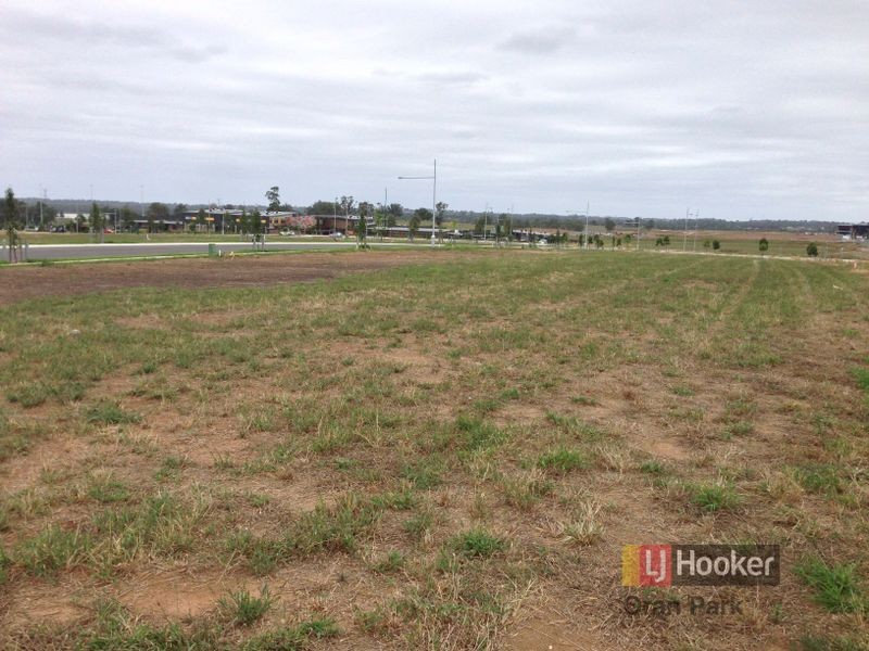 Lot 2020 Milton Cct, Oran Park NSW 2570