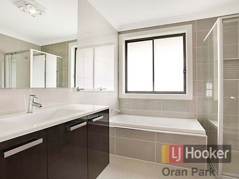 25 Lowndes Drive, Oran Park NSW 2570