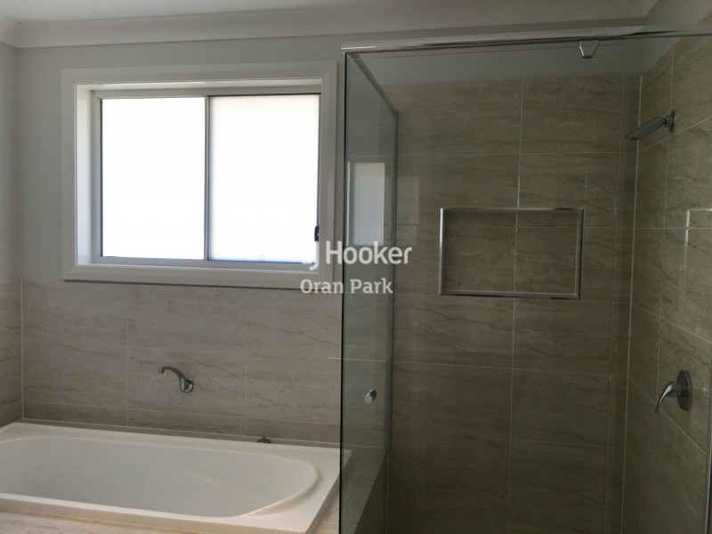 25a Franklin Grove, Oran Park NSW 2570