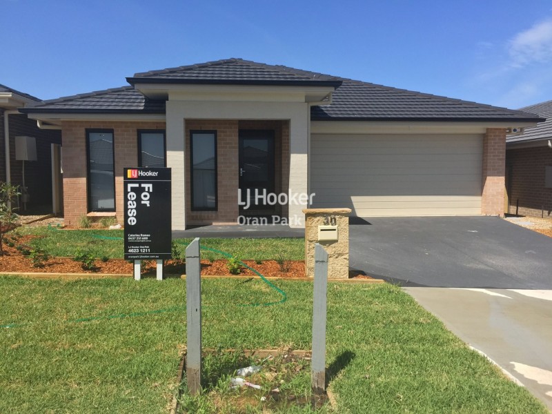 30 Buckingham Loop, Oran Park NSW 2570