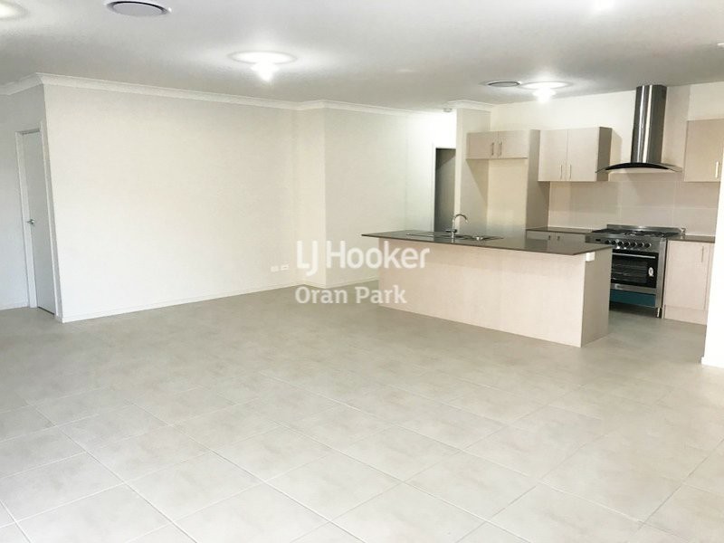 16 Holdsworth Street, Oran Park NSW 2570
