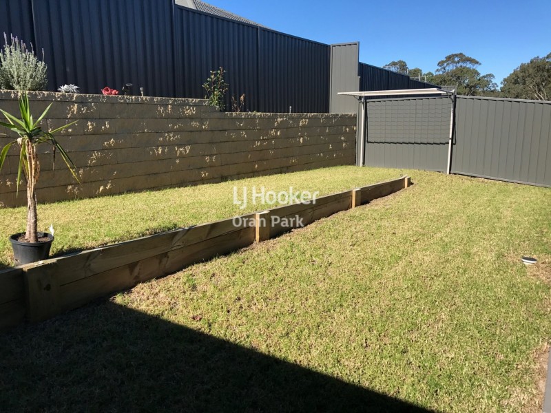 16 Holdsworth Street, Oran Park NSW 2570