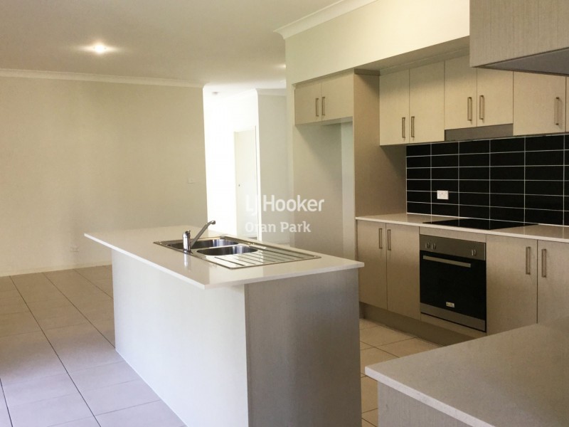 20 Leeds Street, Oran Park NSW 2570