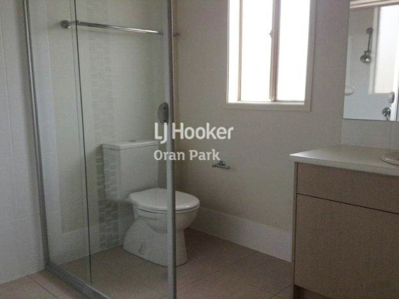 20 Leeds Street, Oran Park NSW 2570