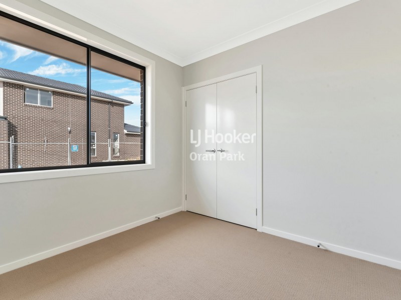 37 Mimosa Street, Gregory Hills NSW 2557