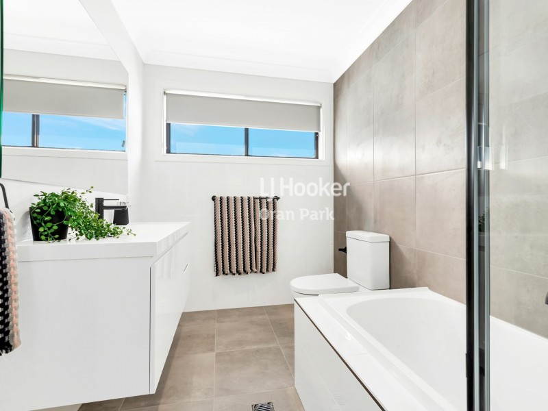 20b Goss Loop, Oran Park NSW 2570