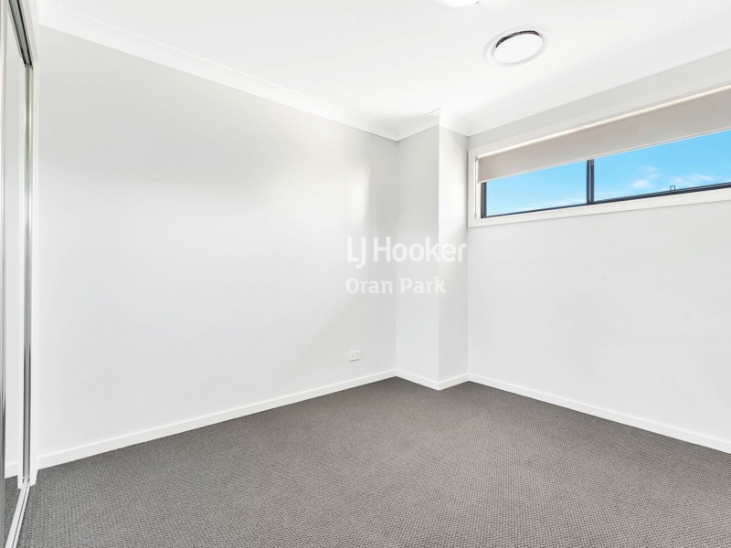 20b Goss Loop, Oran Park NSW 2570
