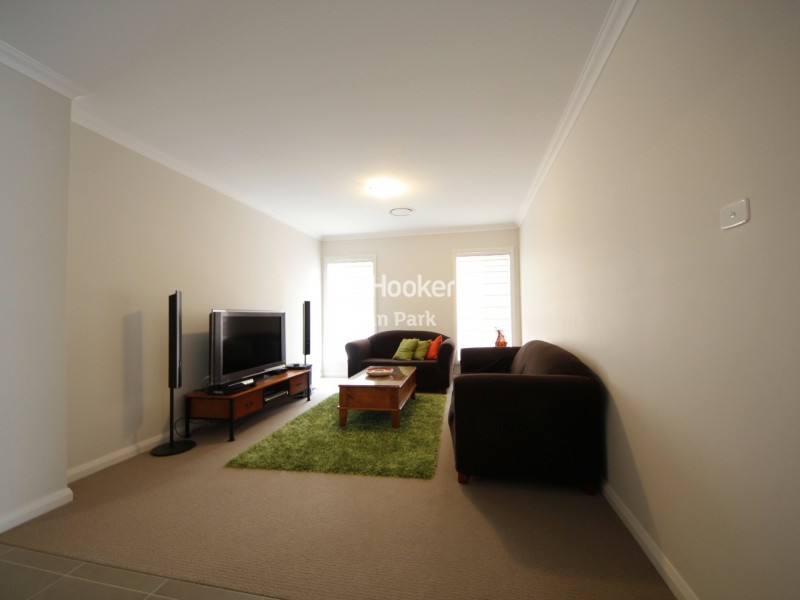 36 Atlee Street, Oran Park NSW 2570