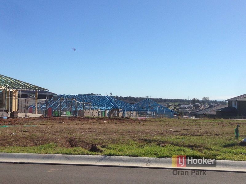 Lot 3232 Thorpe Cct, Oran Park NSW 2570