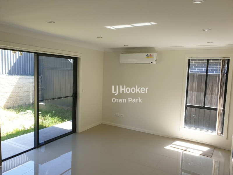 6A Thorpe Circuit, Oran Park NSW 2570