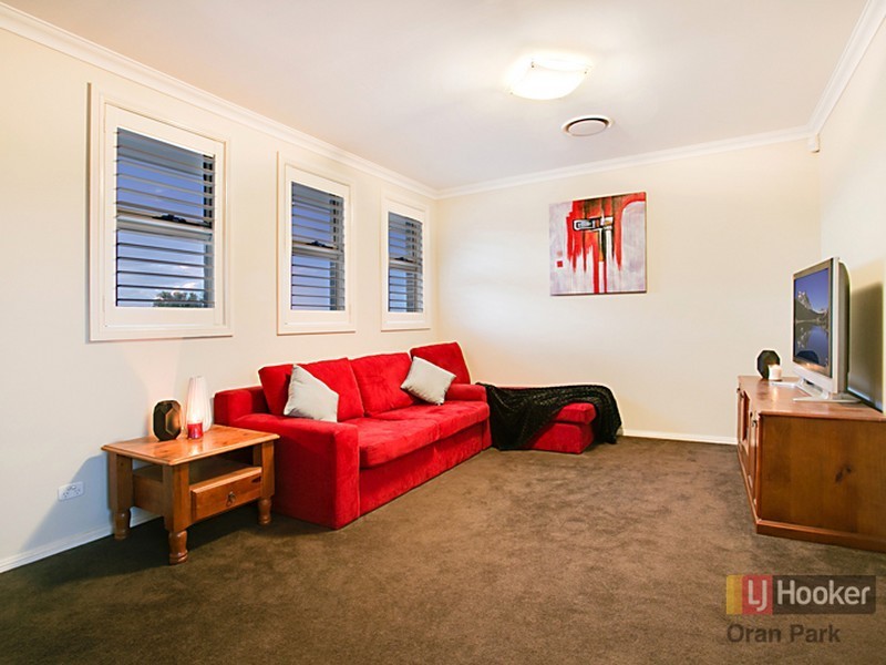 18 Crick Place, Oran Park NSW 2570