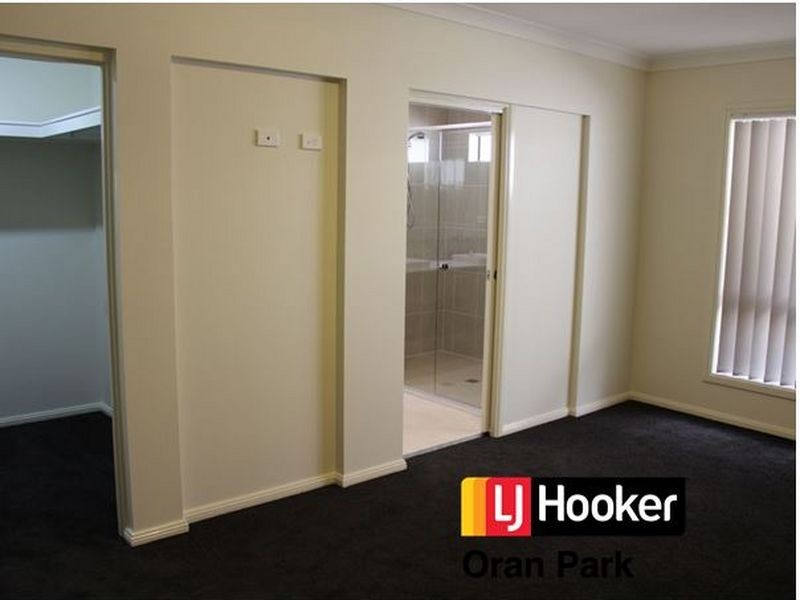 28 Murphy Street, Oran Park NSW 2570