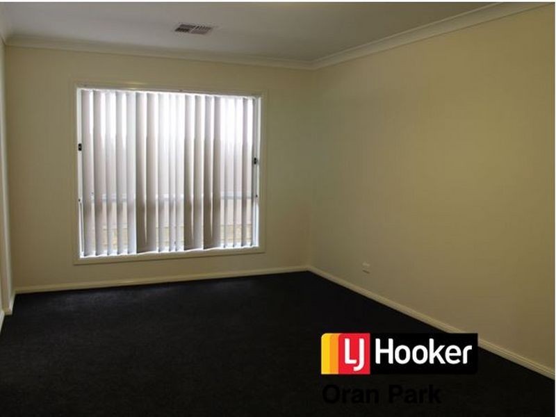 28 Murphy Street, Oran Park NSW 2570