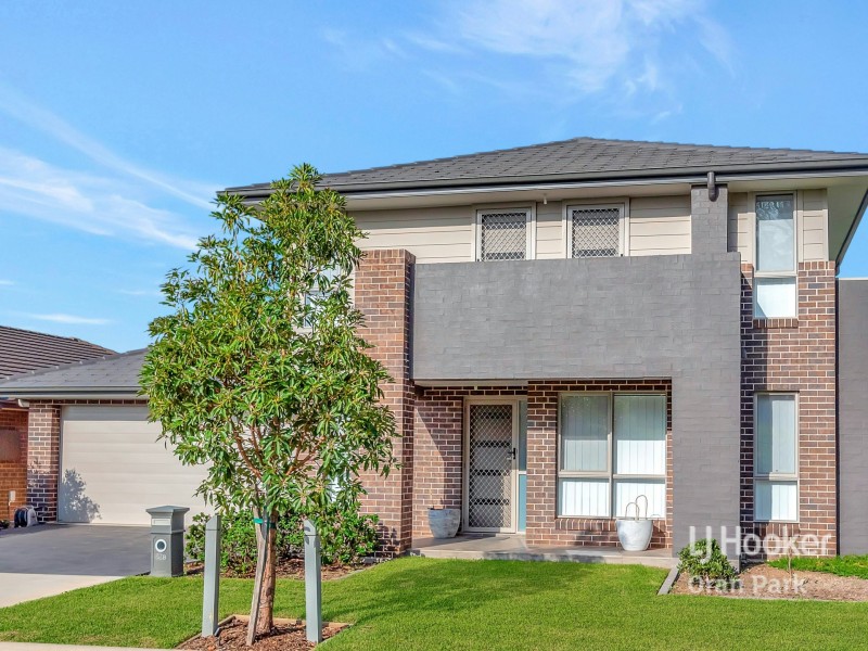 22B Howard Loop, Oran Park NSW 2570