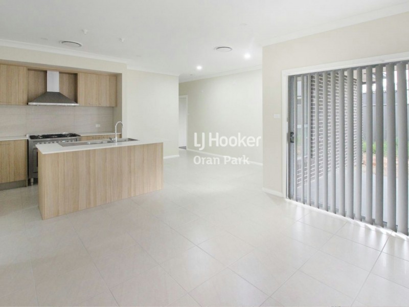 13b Taylor Street, Oran Park NSW 2570
