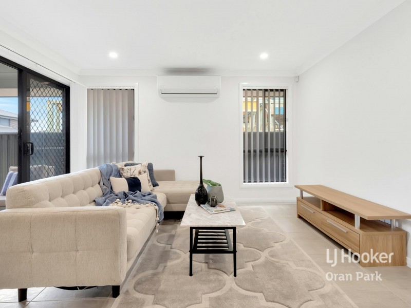 17 Livesy Street, Oran Park NSW 2570