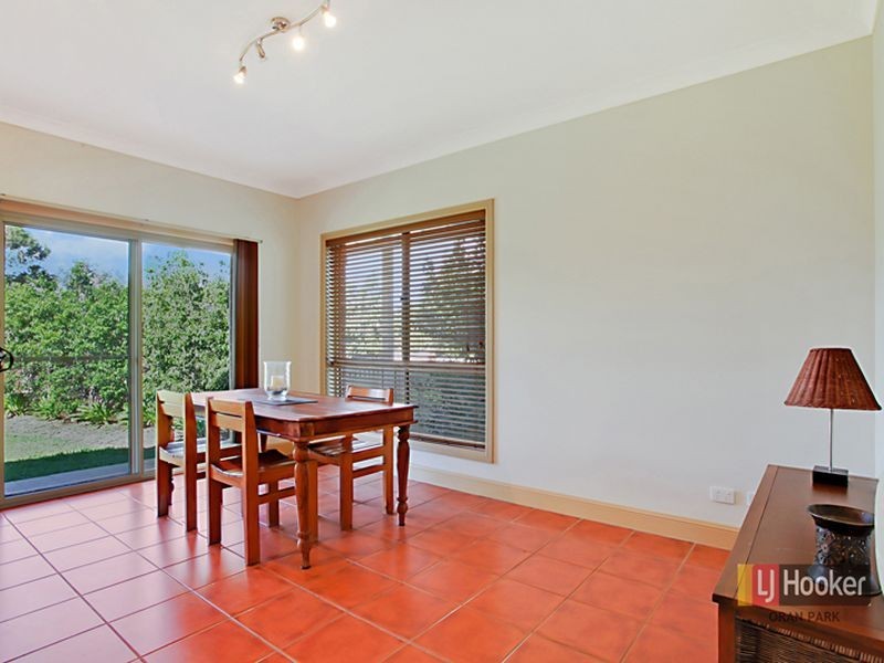 5 Hogan Place, Mount Annan NSW 2567