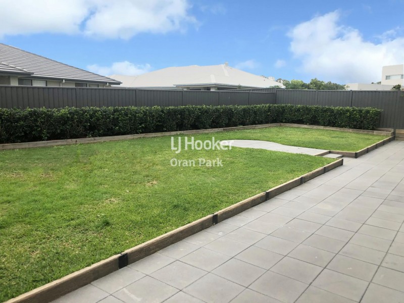 8 Westwood Court, Harrington Park NSW 2567