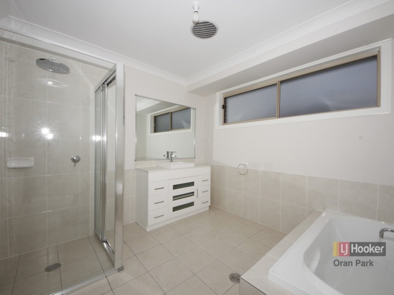8 Ambrose Street, Oran Park NSW 2570