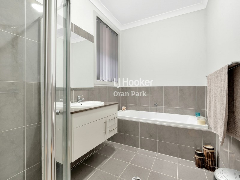 9 Holden Drive, Oran Park NSW 2570