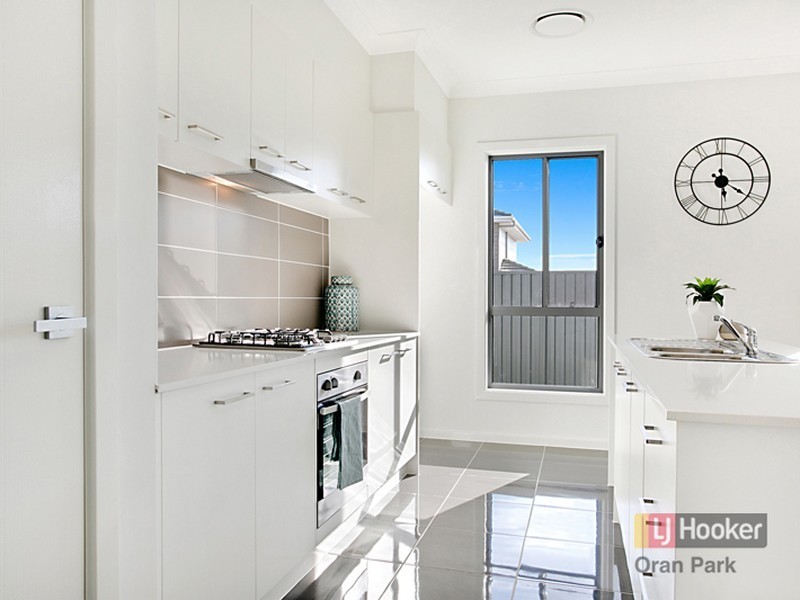 3 Ward Street, Oran Park NSW 2570