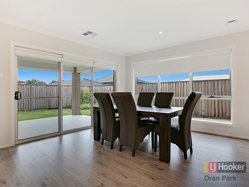 33 University Drive, Campbelltown NSW 2560