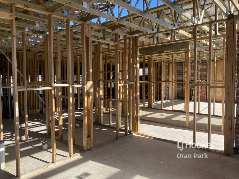 162 Holden Drive, Oran Park NSW 2570