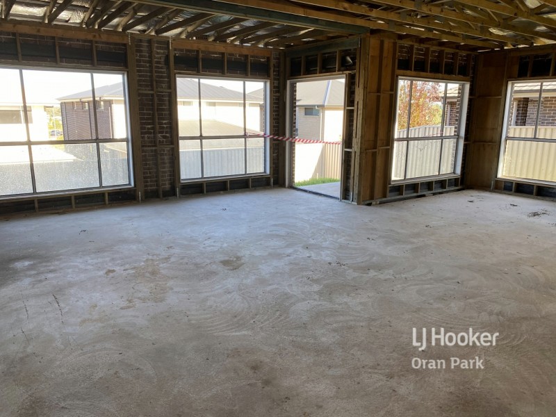 162 Holden Drive, Oran Park NSW 2570