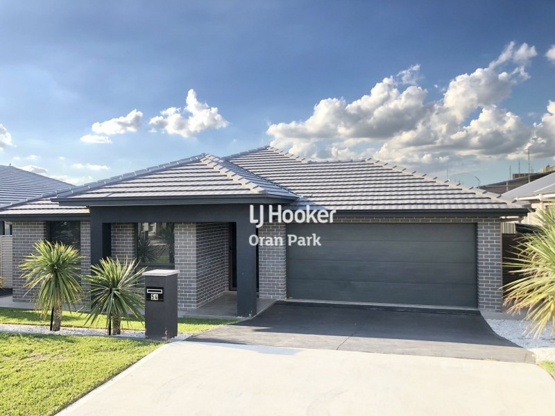 54 Bourne Ridge, Oran Park NSW 2570