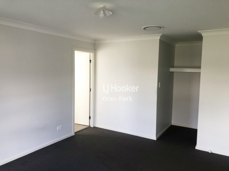 54 Bourne Ridge, Oran Park NSW 2570