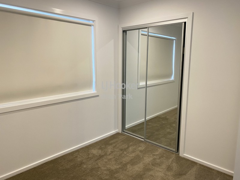 5 Crop Street, Oran Park NSW 2570