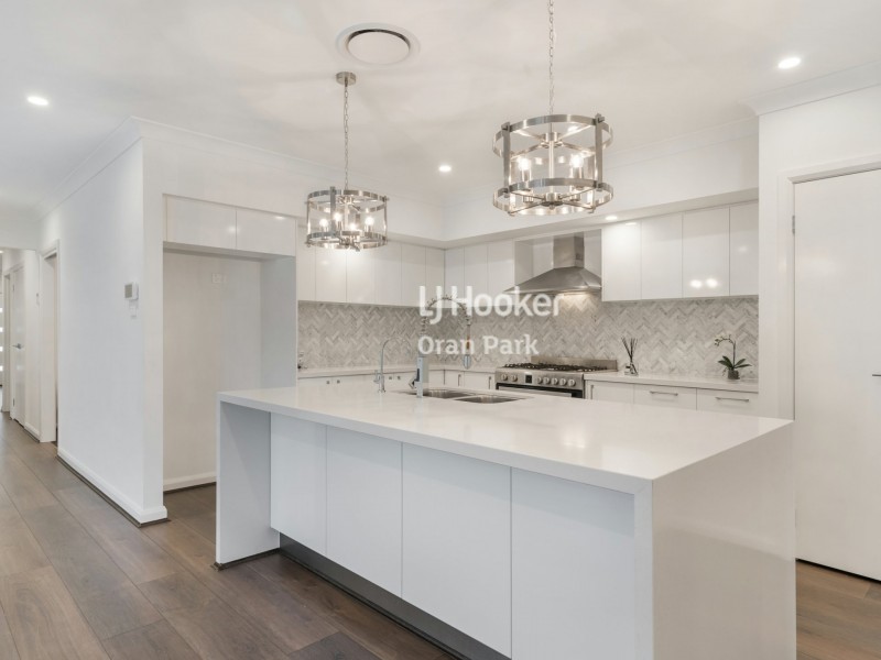 69b Ewing Loop, Oran Park NSW 2570