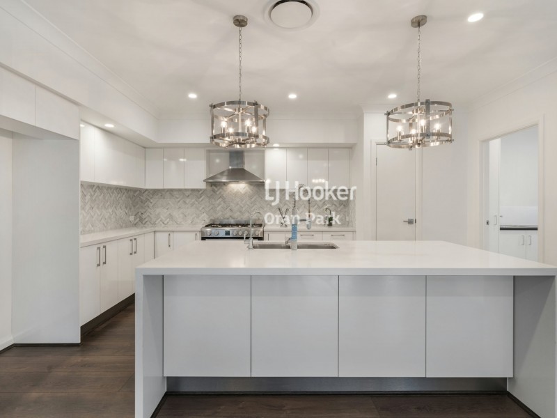 69b Ewing Loop, Oran Park NSW 2570