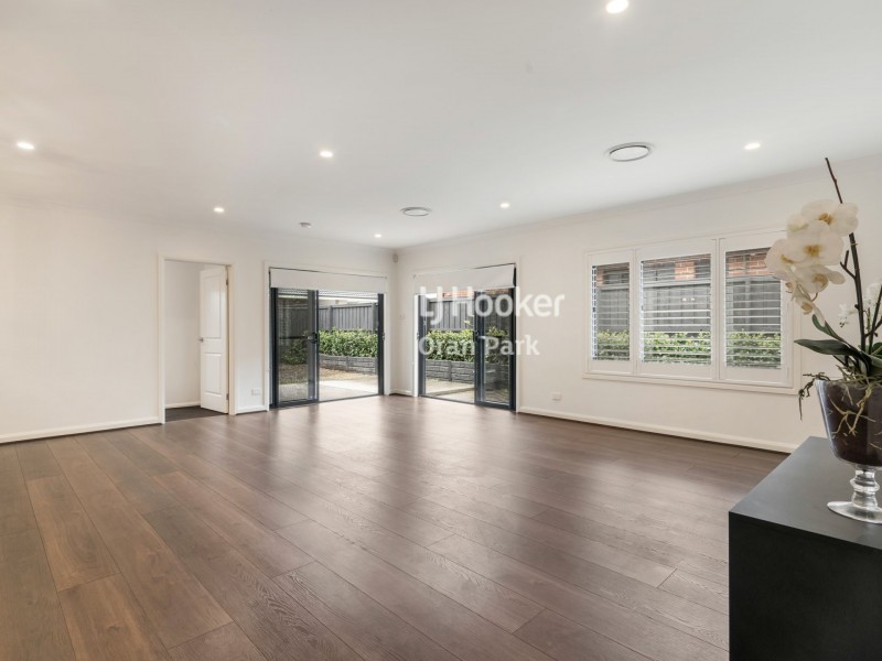 69b Ewing Loop, Oran Park NSW 2570