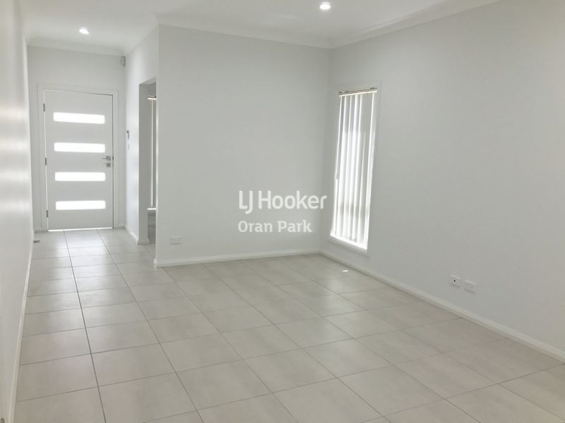 8B Harvey Street, Oran Park NSW 2570