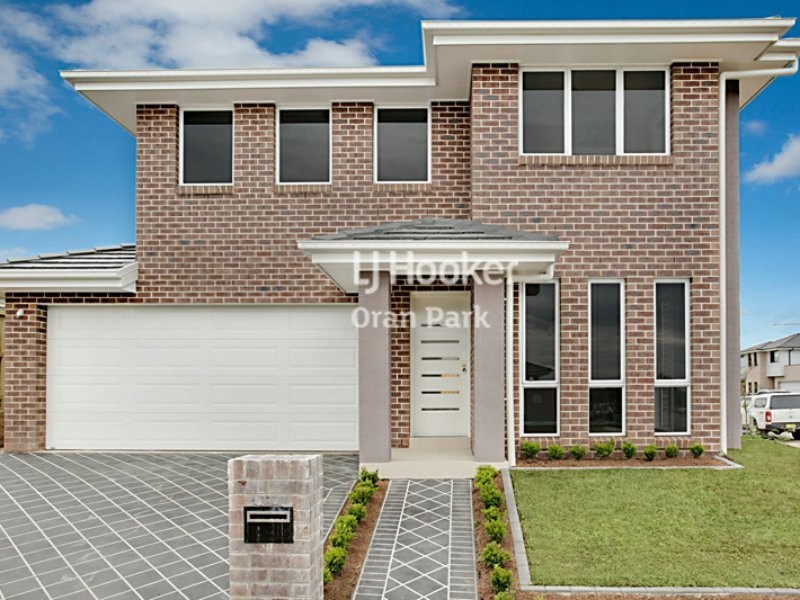 7 Smith Street, Oran Park NSW 2570