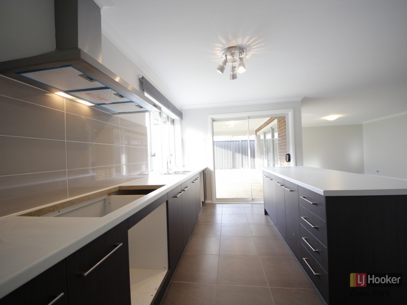 41 Kavanaugh Road, Gregory Hills NSW 2557