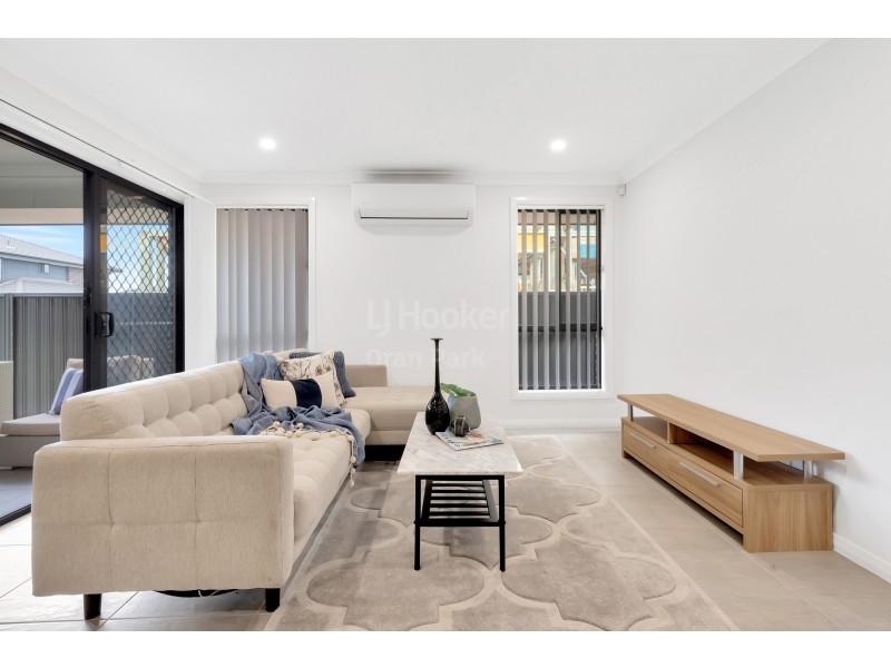 17B Livesy Street, Oran Park NSW 2570