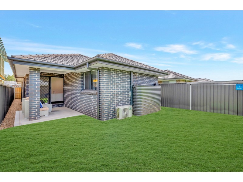 17B Livesy Street, Oran Park NSW 2570