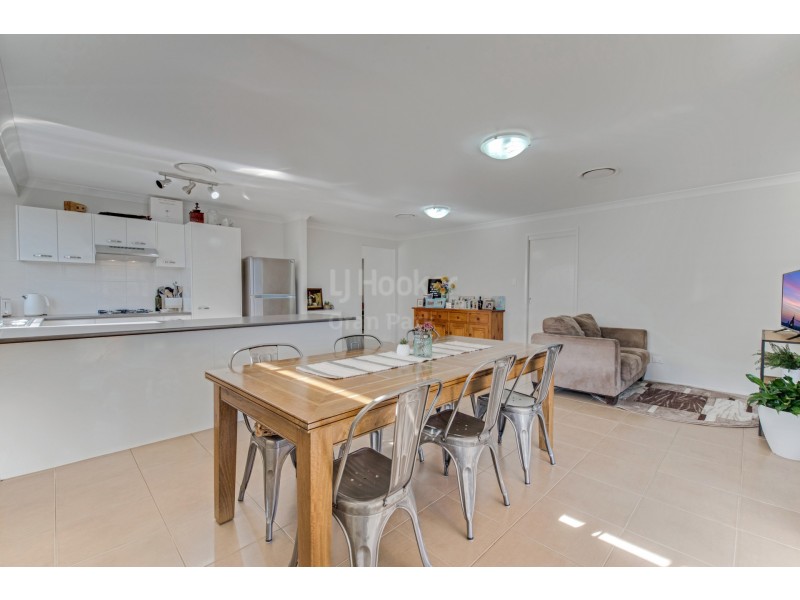 31 Tander Street, Oran Park NSW 2570
