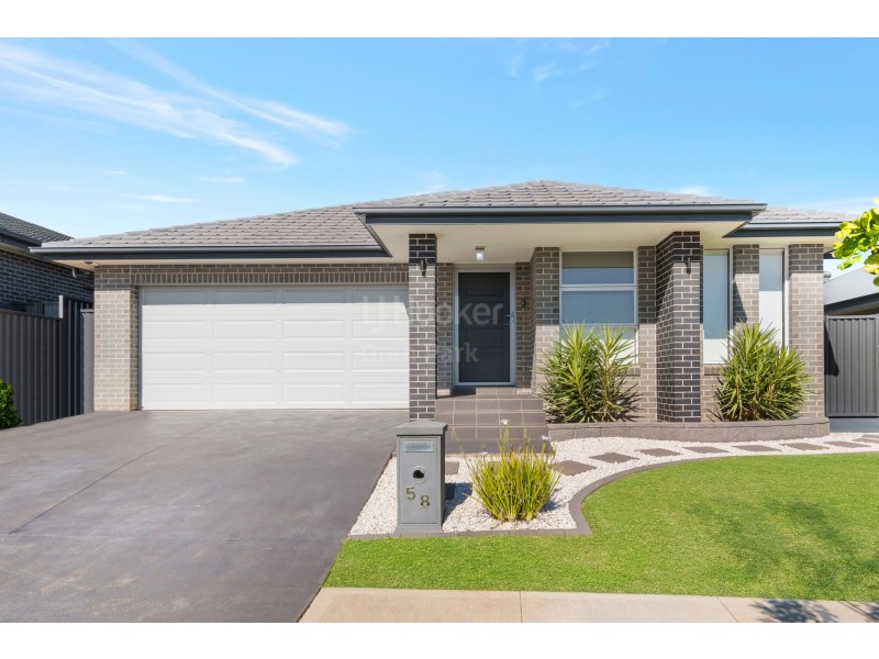 58 Rosella Circuit, Gregory Hills NSW 2557