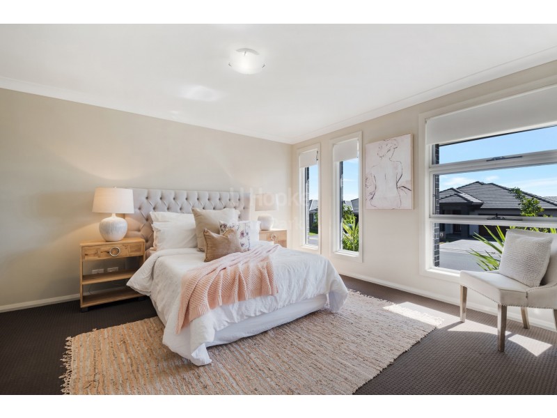 58 Rosella Circuit, Gregory Hills NSW 2557