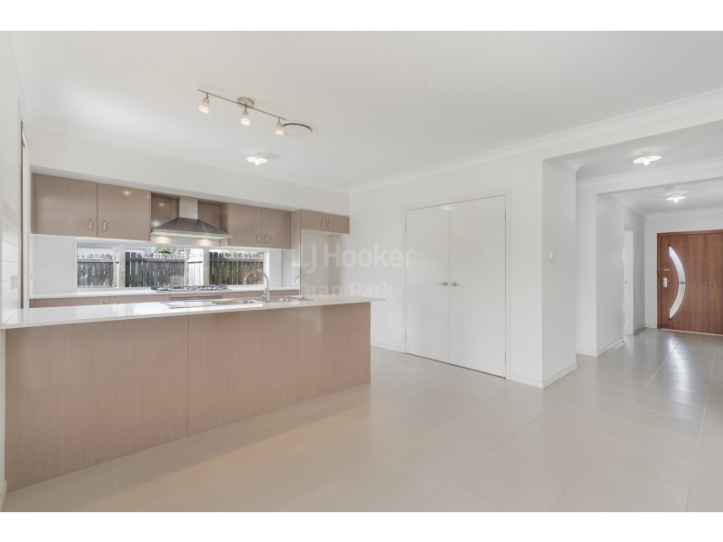 16 Loudon Crescent, Cobbitty NSW 2570