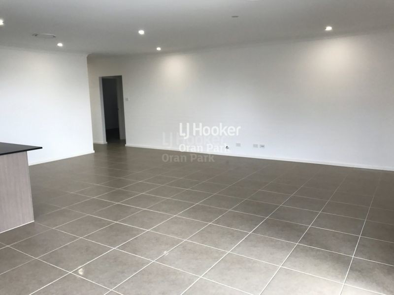 12 Weldon Street, Oran Park NSW 2570