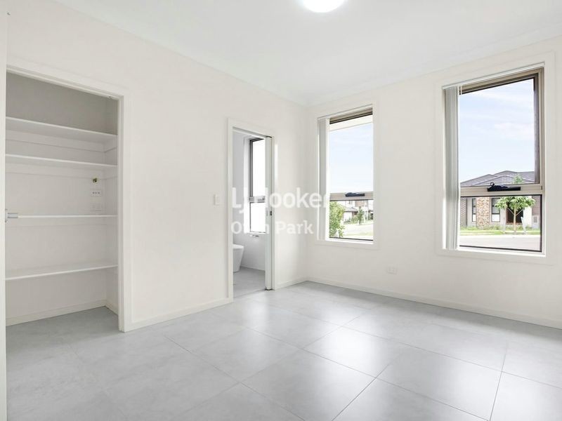 31A Evans Street, Oran Park NSW 2570