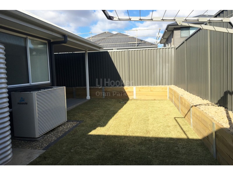 24 Arcadian Hills Crescent, Cobbitty NSW 2570