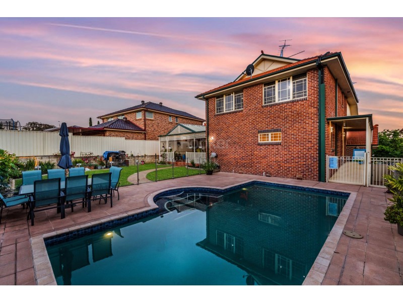 22 Crain Court, Harrington Park NSW 2567