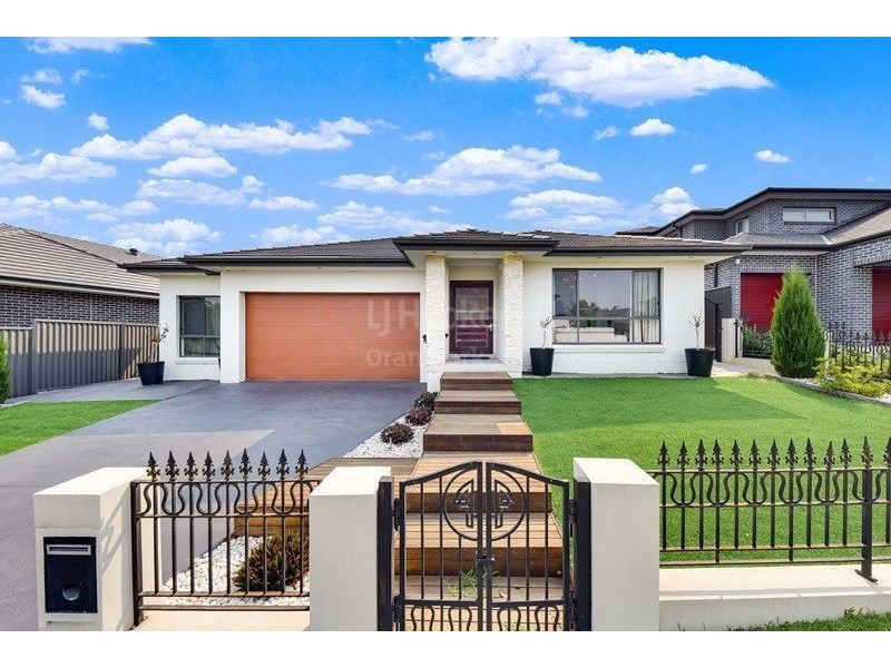 78 Donahue Circuit, Harrington Park NSW 2567