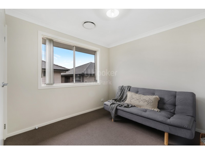 70 Richards Loop, Oran Park NSW 2570